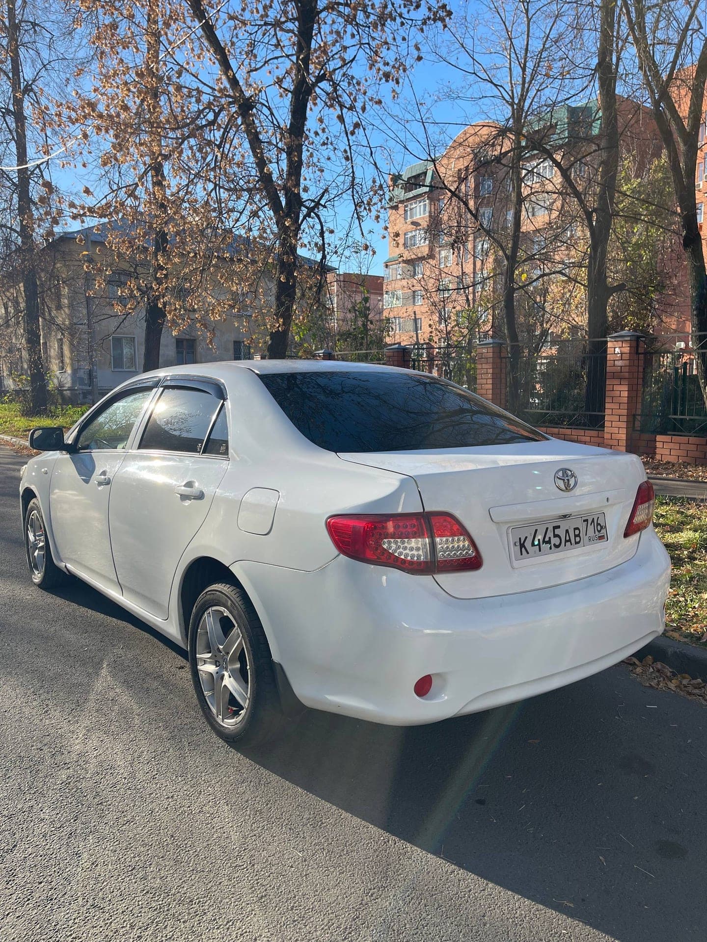Toyota Corolla — фото 1