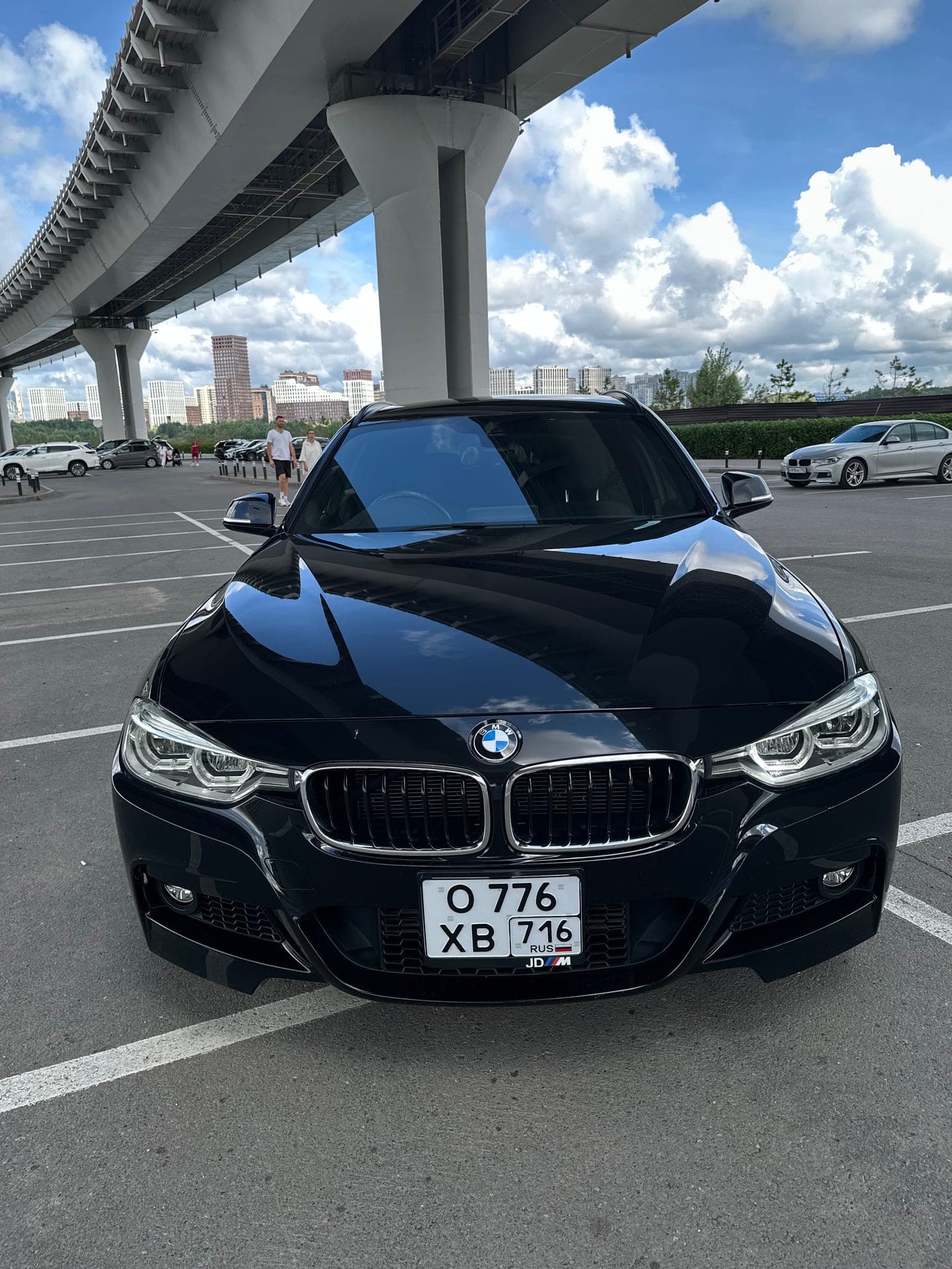 BMW 3 — фото 1